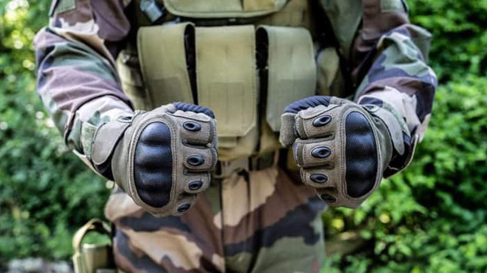 tactical gloves