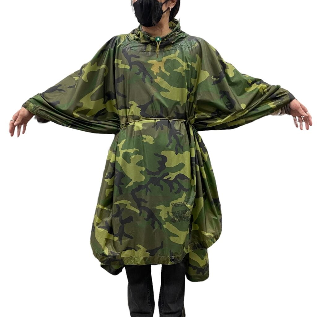 89's U.S. Military Wet Weather Coated Nylon Poncho