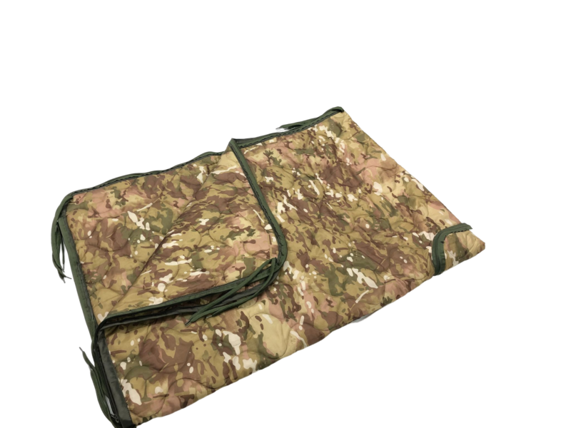 Poncho Liner with Zipper CP camouflage