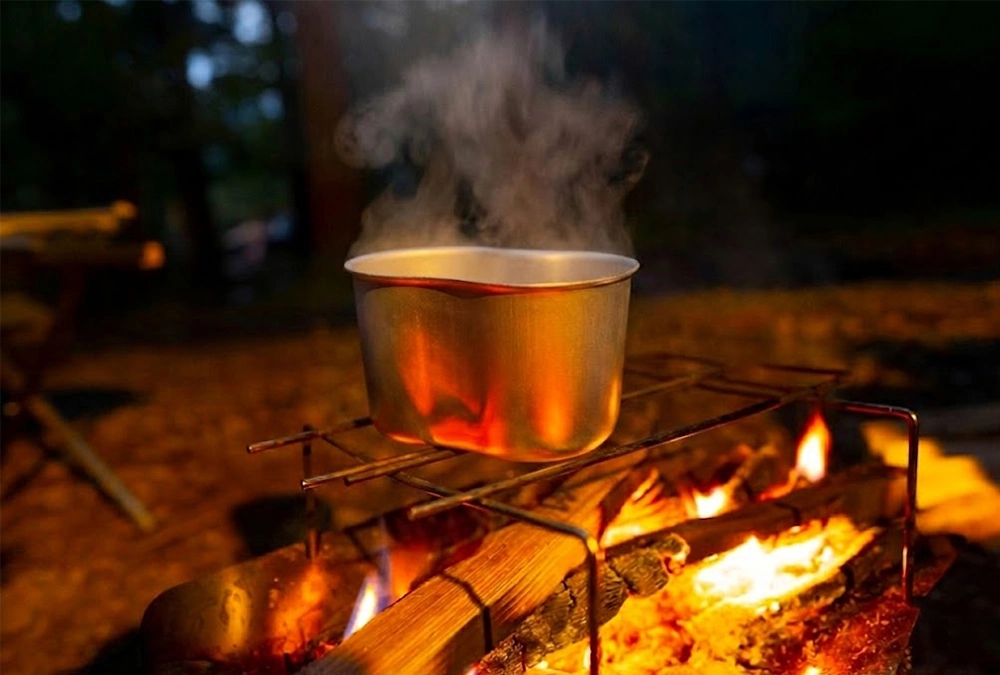 Tactical Aluminum Canteen Cup Boiling Water over Open Flame
