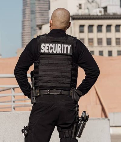 HOW TO CHOOSE THE RIGHT BULLETPROOF VEST security personnel plate carriers